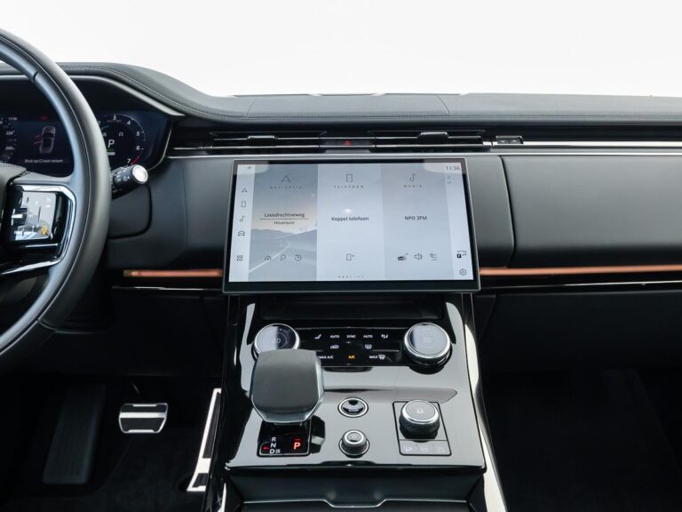 Land Rover Range Rover Sport 3.0 P440e Dynamic HSE PHEV
