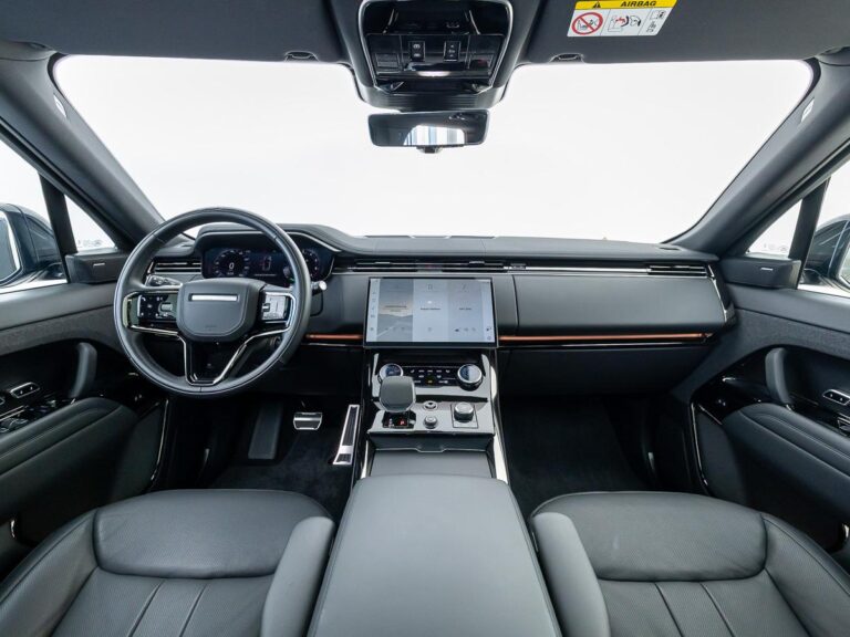 Land Rover Range Rover Sport 3.0 P440e Dynamic HSE PHEV