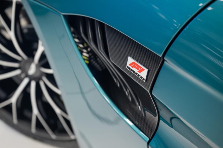 Aston Martin Vantage Coupe F1 Edition
