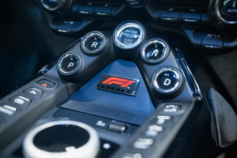 Aston Martin Vantage Coupe F1 Edition