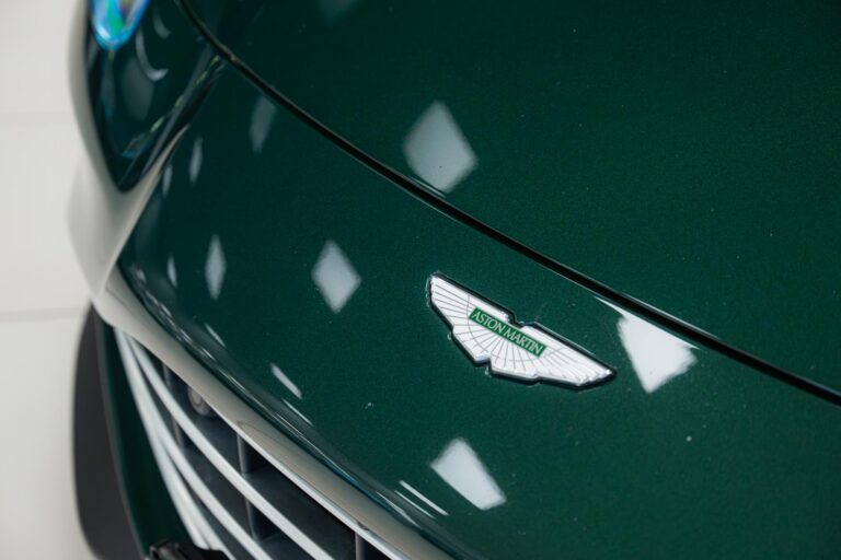Aston Martin Vantage Roadster