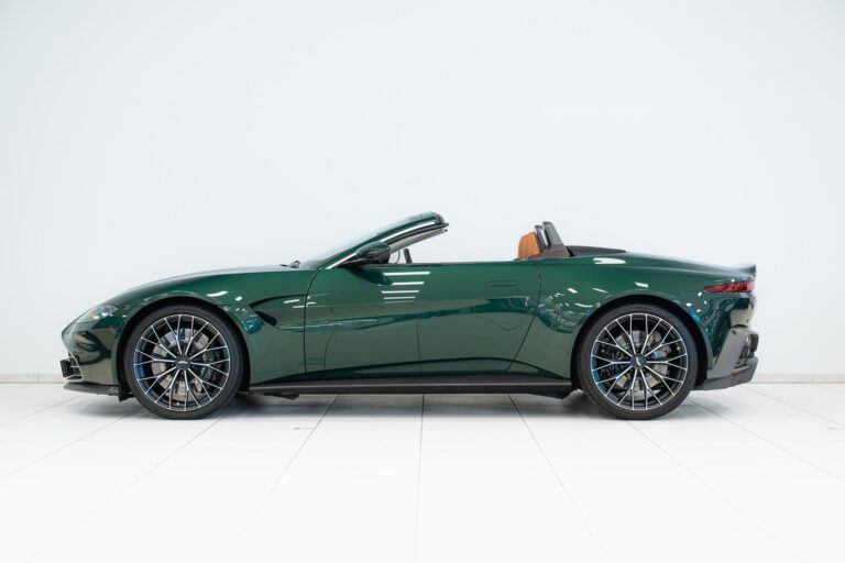 Aston Martin Vantage Roadster