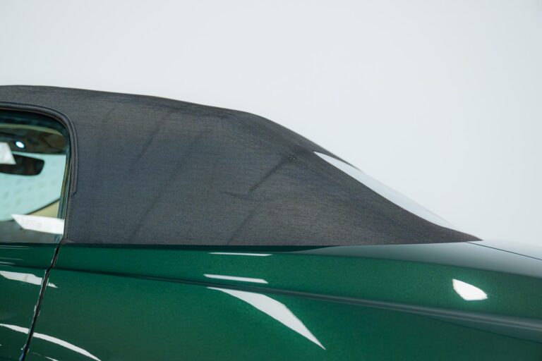 Aston Martin Vantage Roadster