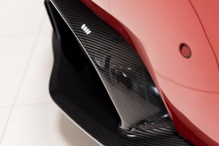 Aston Martin Vantage Coupe