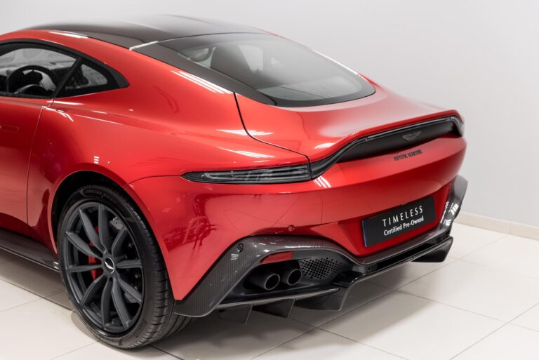 Aston Martin Vantage Coupe