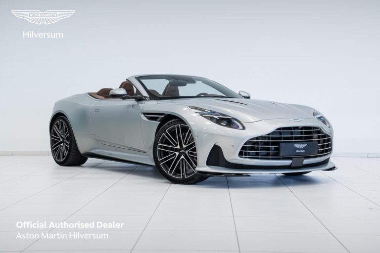 Aston Martin DB12 Volante