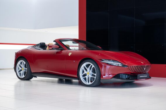 Ferrari Roma Spider