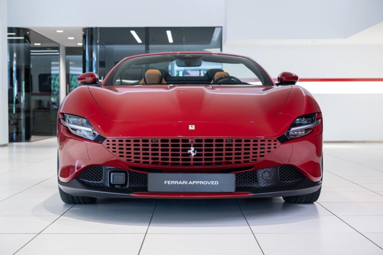 Ferrari Roma Spider