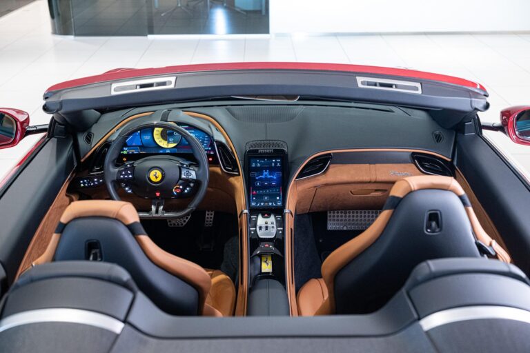Ferrari Roma Spider