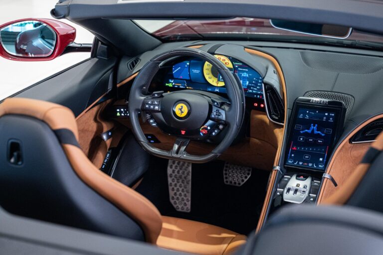 Ferrari Roma Spider