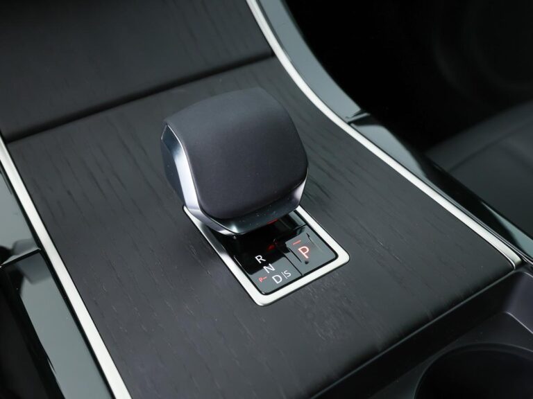 Land Rover Range Rover Evoque 1.5 P270e PHEV AWD SE Graphite Edition