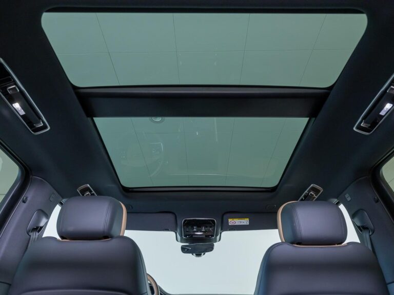 Land Rover Range Rover Sport 3.0 P460e Dynamic Edition