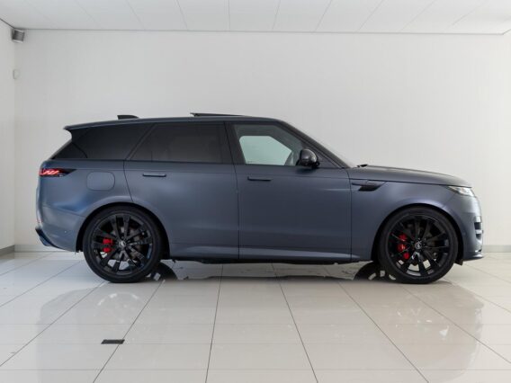 Land Rover Range Rover Sport 3.0 P460e Dynamic Edition
