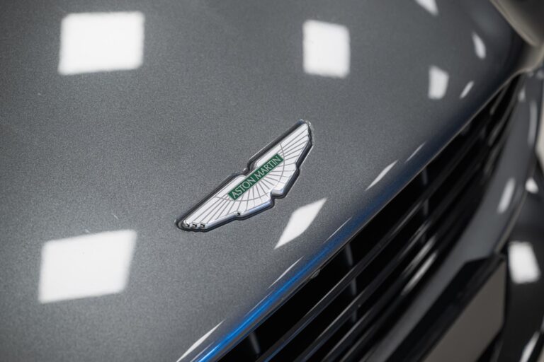 Aston Martin DB11 AMR V12 Coupe