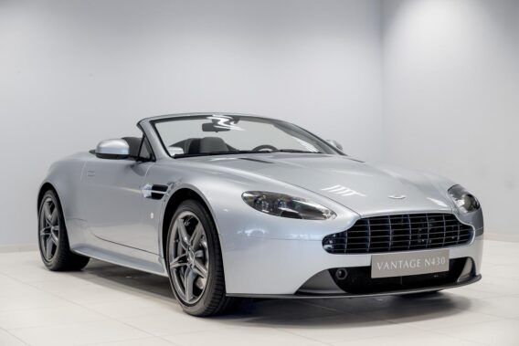 Aston Martin V8 Vantage N430 Roadster