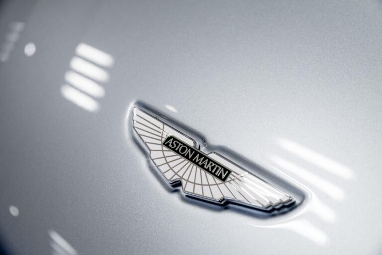 Aston Martin V8 Vantage N430 Roadster