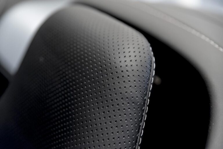 Aston Martin V8 Vantage N430 Roadster