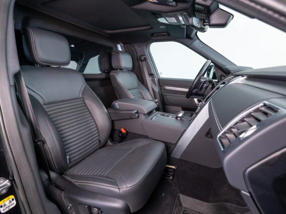 Land Rover Discovery 3.0 D250 R-Dynamic SE