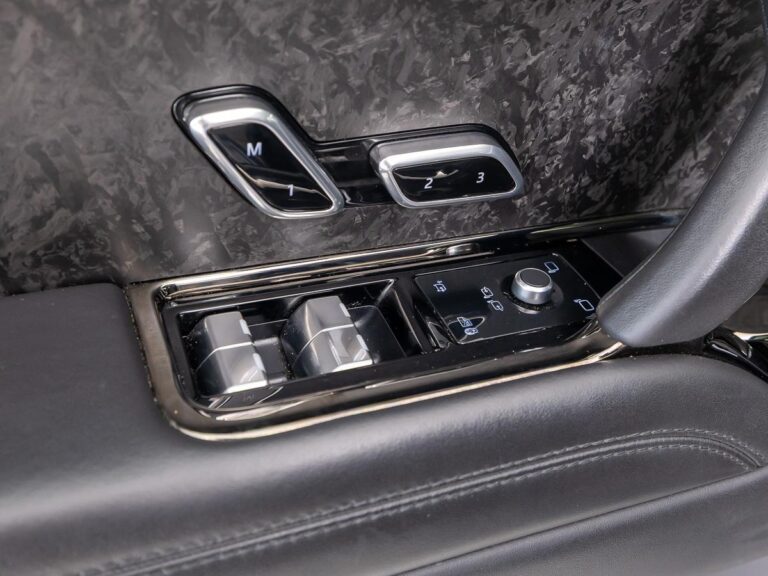Land Rover Range Rover Sport 3.0 P550e Autobiography PHEV
