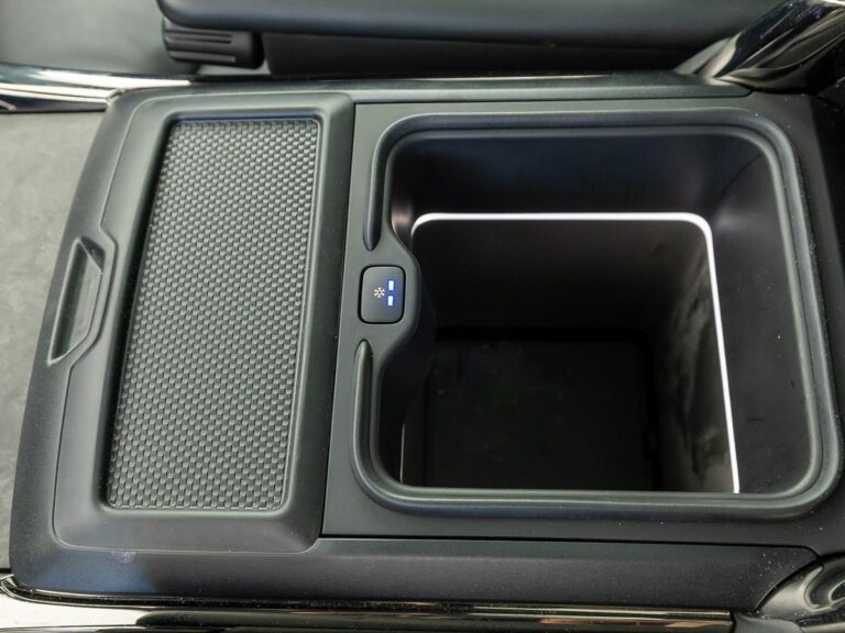 Land Rover Range Rover Sport 3.0 P550e Autobiography PHEV
