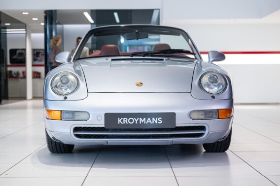 Porsche 911 Carrera