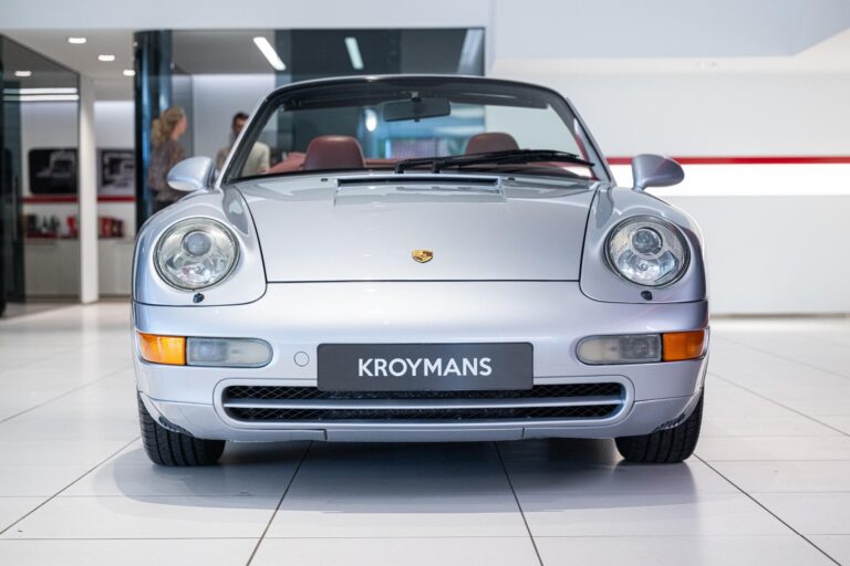 Porsche 911 Carrera