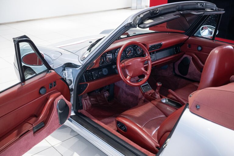 Porsche 911 Carrera