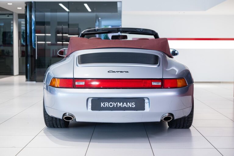 Porsche 911 Carrera