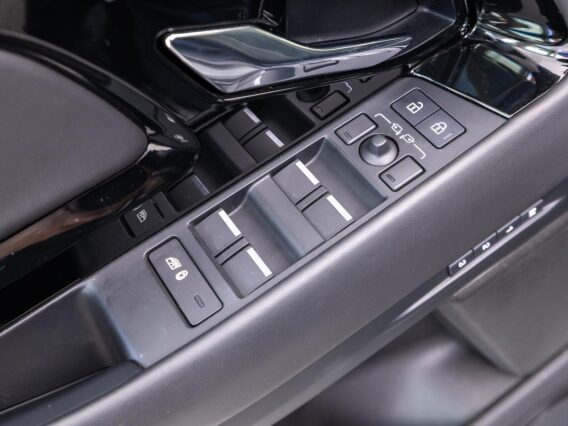 Land Rover Range Rover Evoque 1.5 P300e PHEV AWD Dynamic HSE