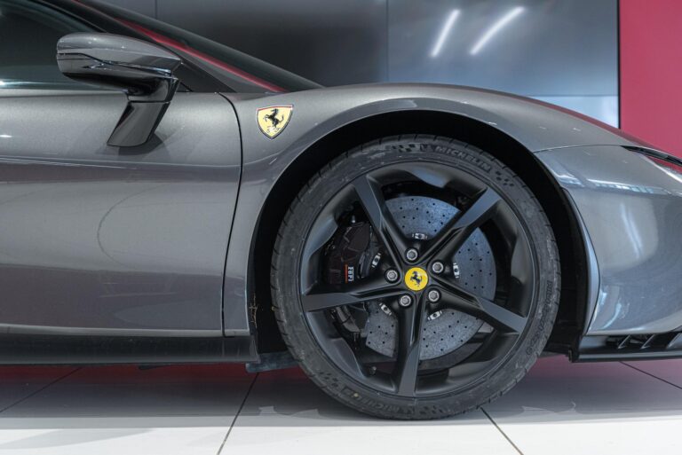 Ferrari SF90 Stradale
