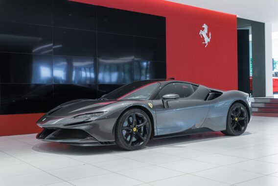 Ferrari SF90 Stradale