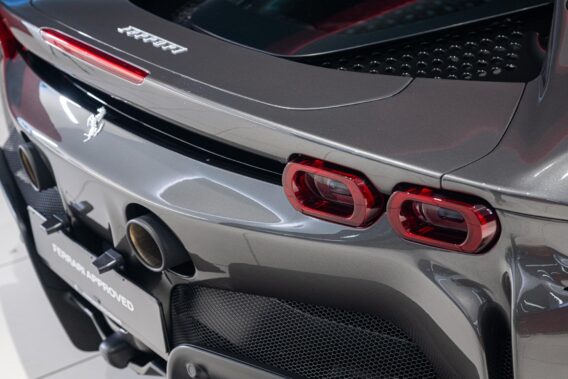 Ferrari SF90 Stradale