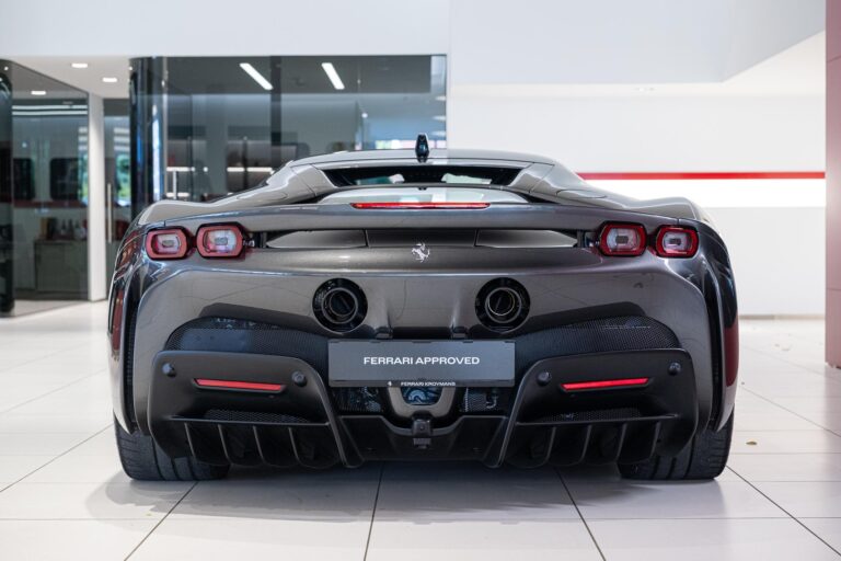 Ferrari SF90 Stradale