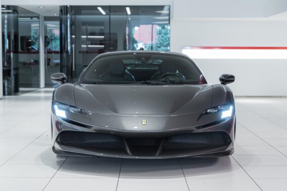 Ferrari SF90 Stradale