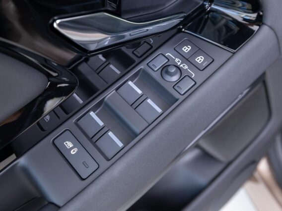 Land Rover Range Rover Evoque 1.5 P270e PHEV AWD Hoxton Edition