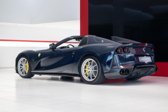 Ferrari 812 GTS