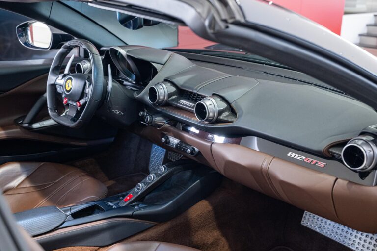 Ferrari 812 GTS