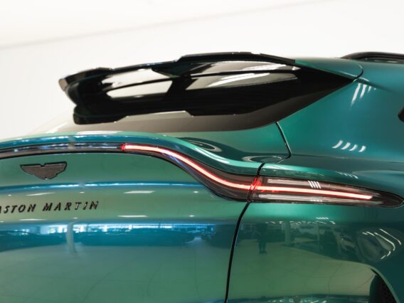 Aston Martin DBX DBX707