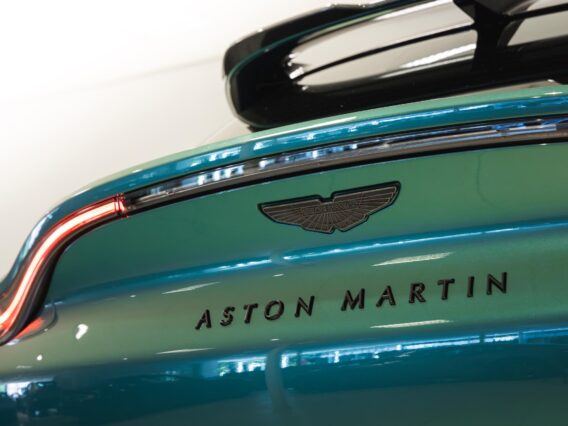 Aston Martin DBX DBX707