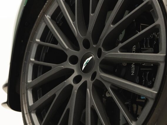 Aston Martin DBX DBX707