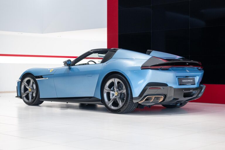Ferrari 12Cilindri Spider