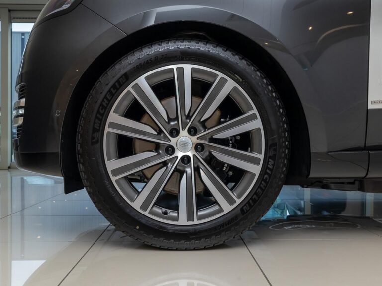 Land Rover Range Rover 3.0 P550e Autobiography PHEV