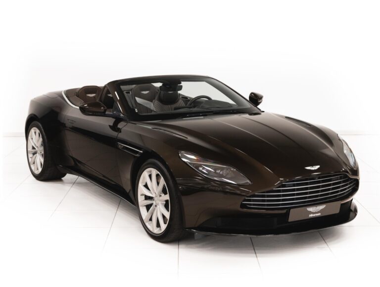 Aston Martin DB11 Volante