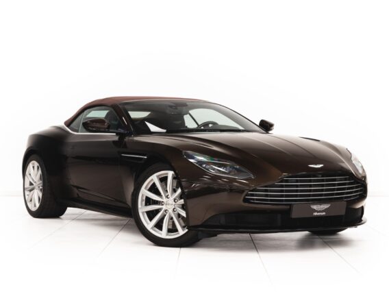 Aston Martin DB11 Volante
