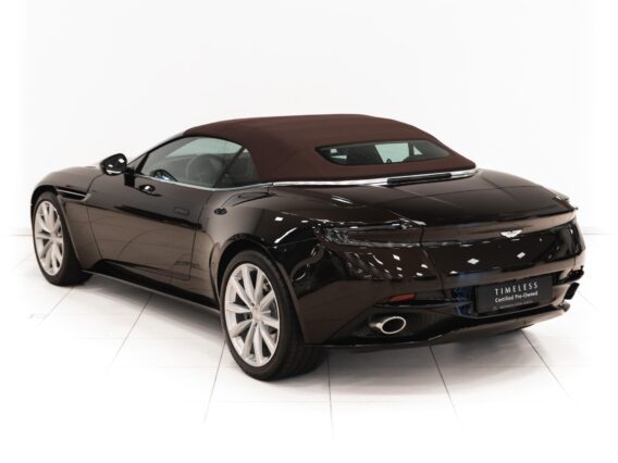 Aston Martin DB11 Volante