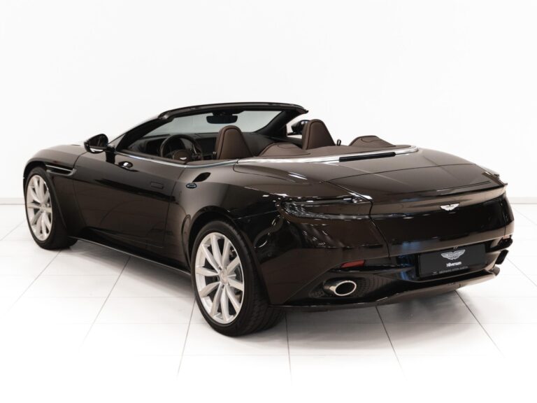 Aston Martin DB11 Volante