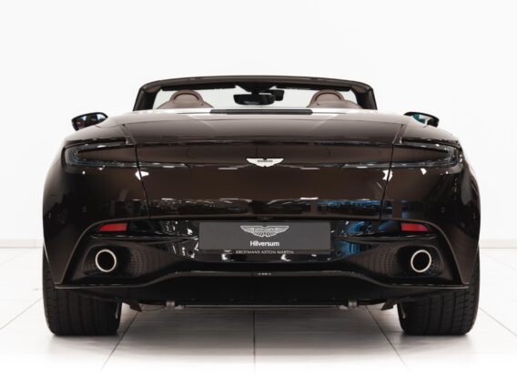 Aston Martin DB11 Volante