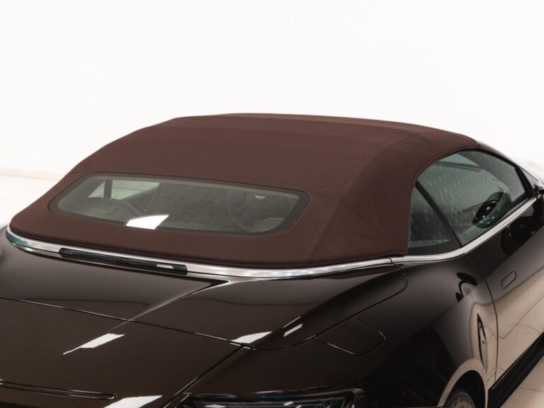 Aston Martin DB11 Volante