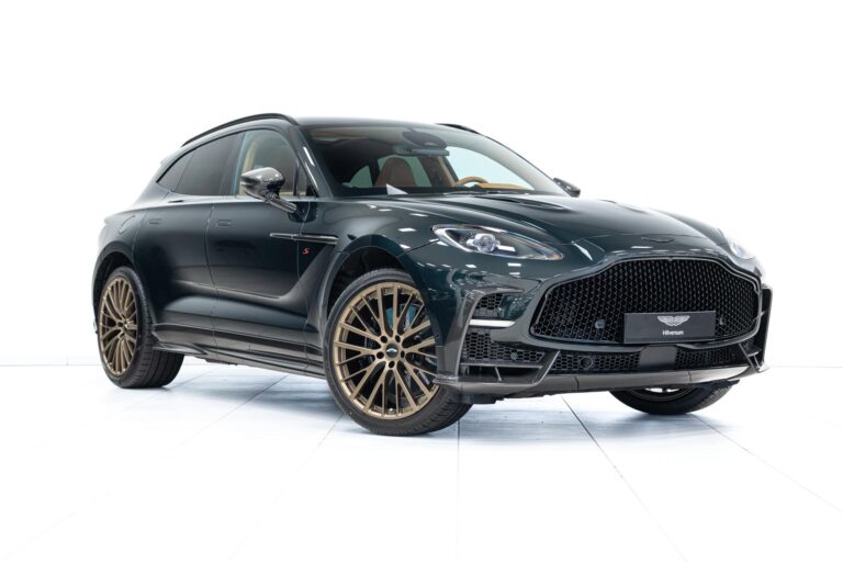 Aston Martin DBX S